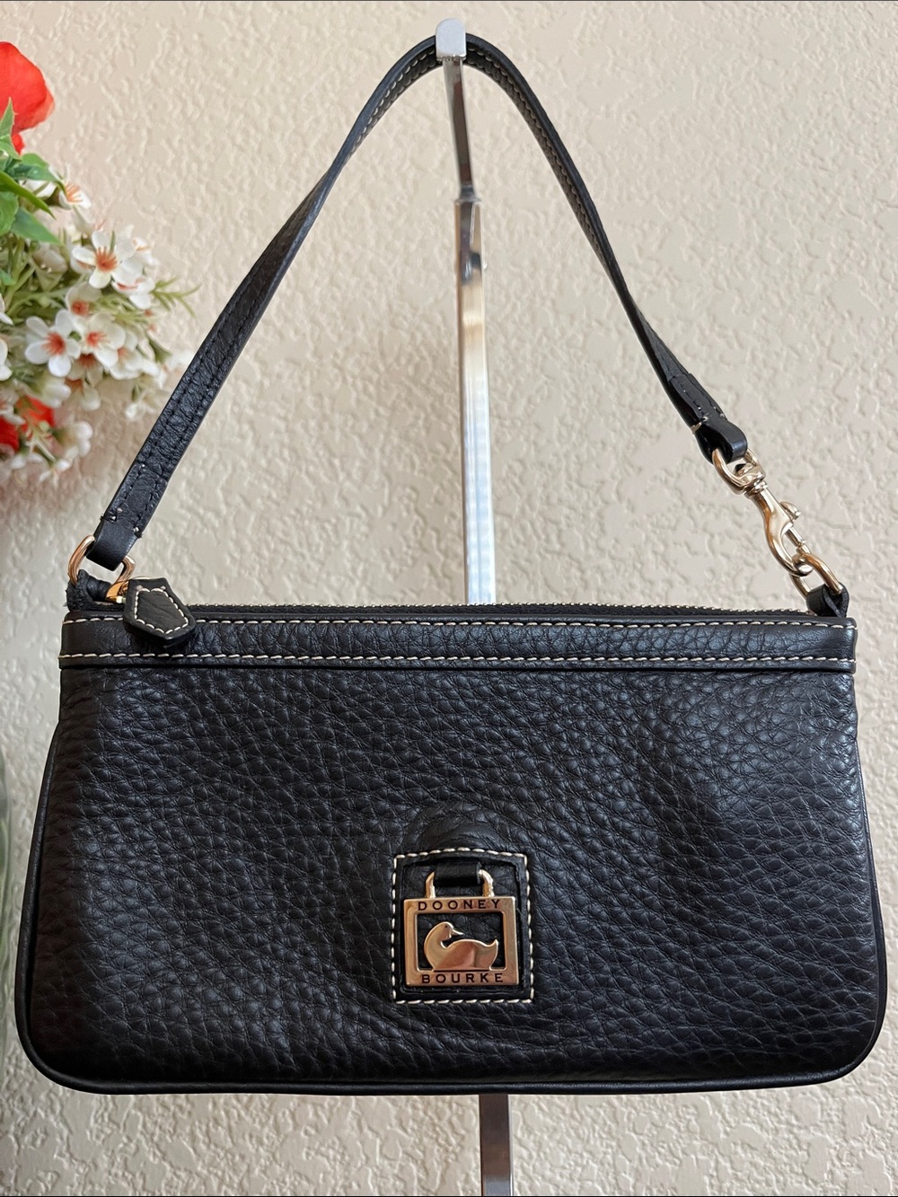 Dooney & Bourke wristlet